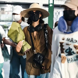 曾被看作“运动专属”的单品，如今正霸占时髦精衣橱
