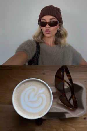 这个冬天，谁还没被迪丽热巴的同款冷帽种草